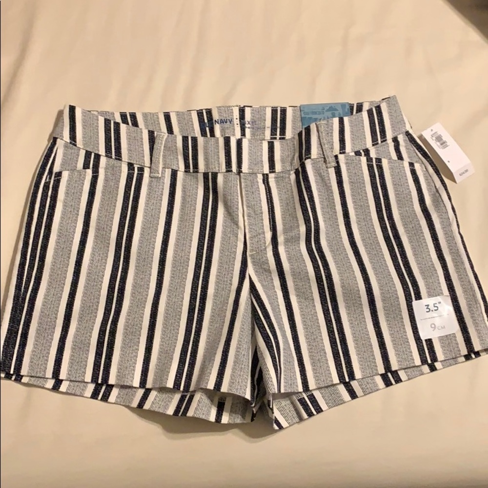Brand new old navy shorts